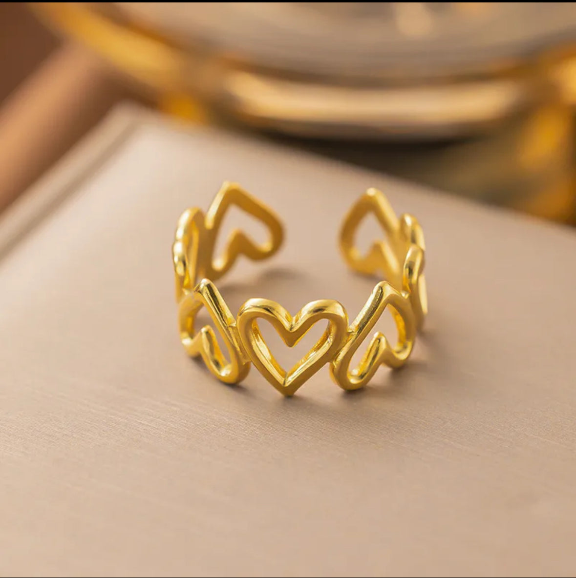 Anillo corazones