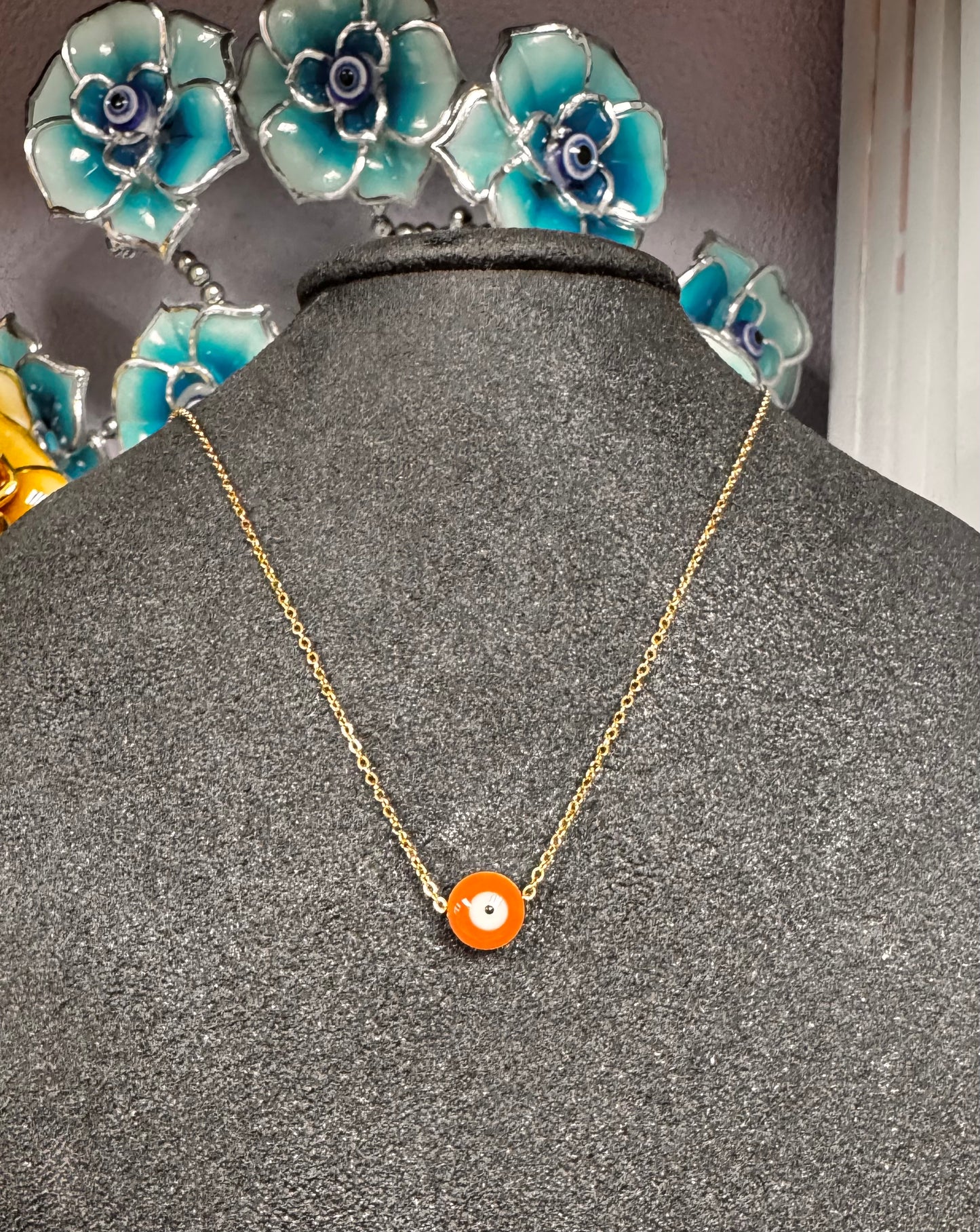 Collar ojo turco