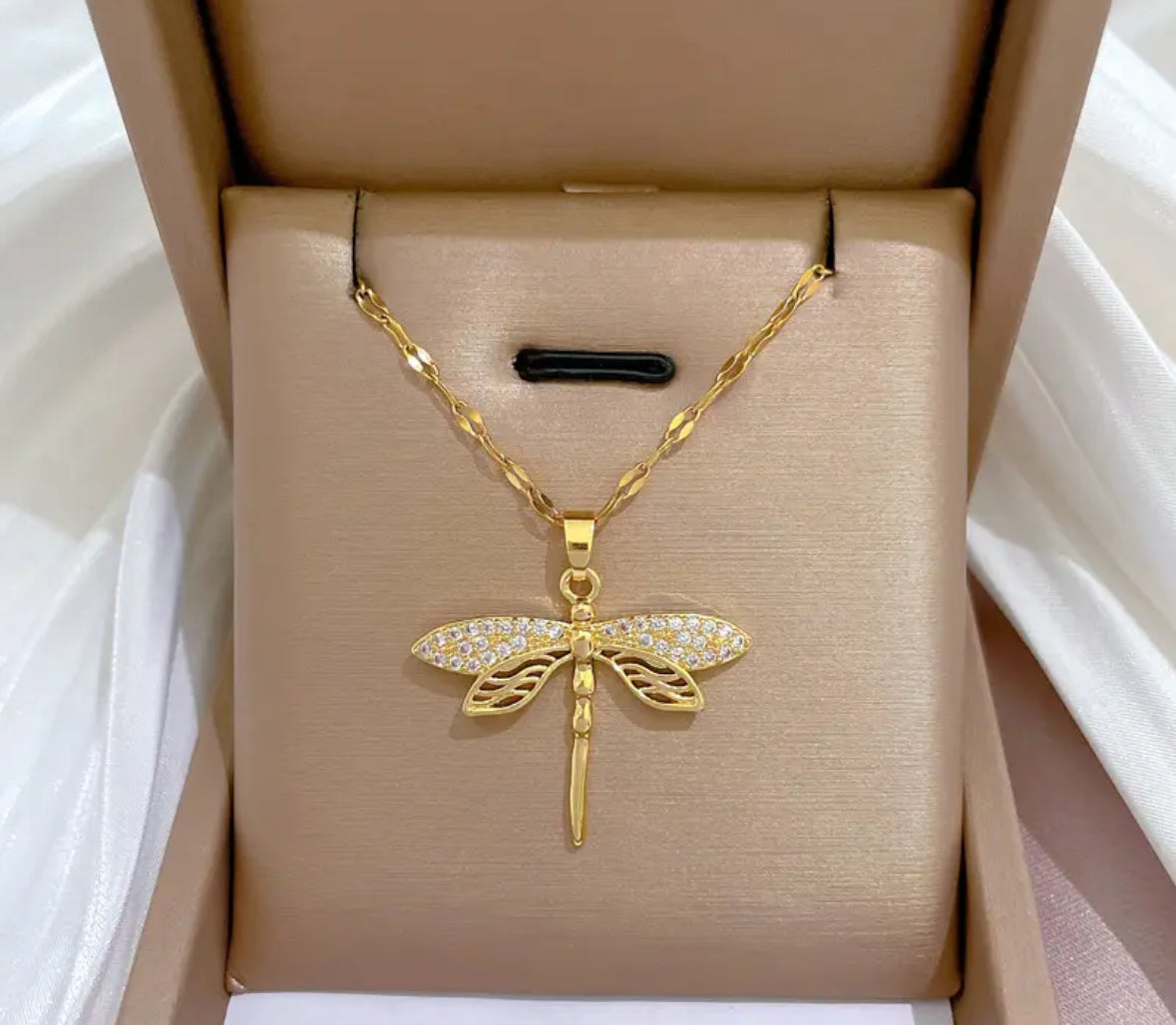Collar de libélula
