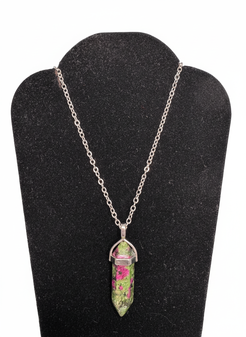 Collar cuarzo zoisita y rubí