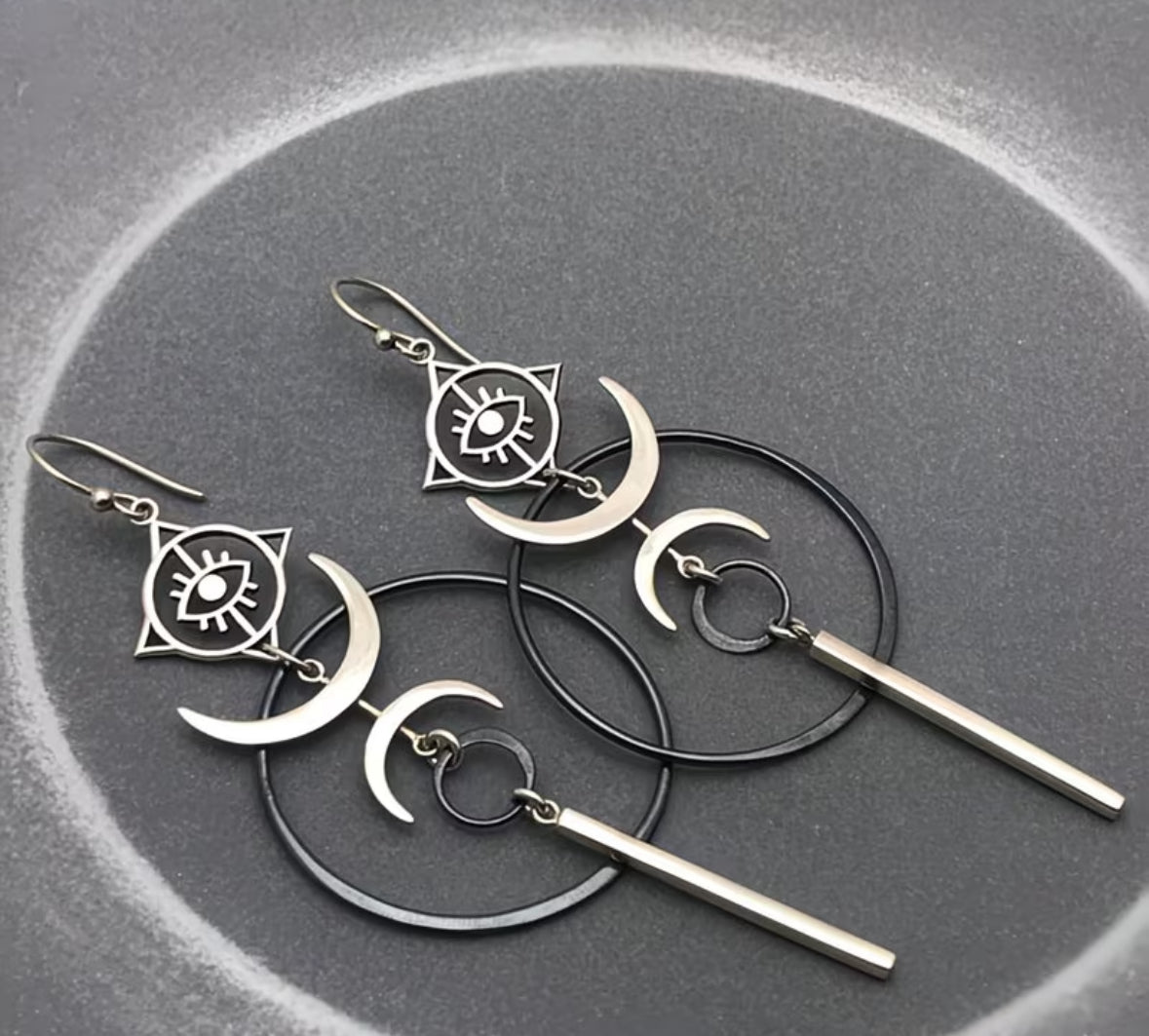 Aretes lunas y ojo