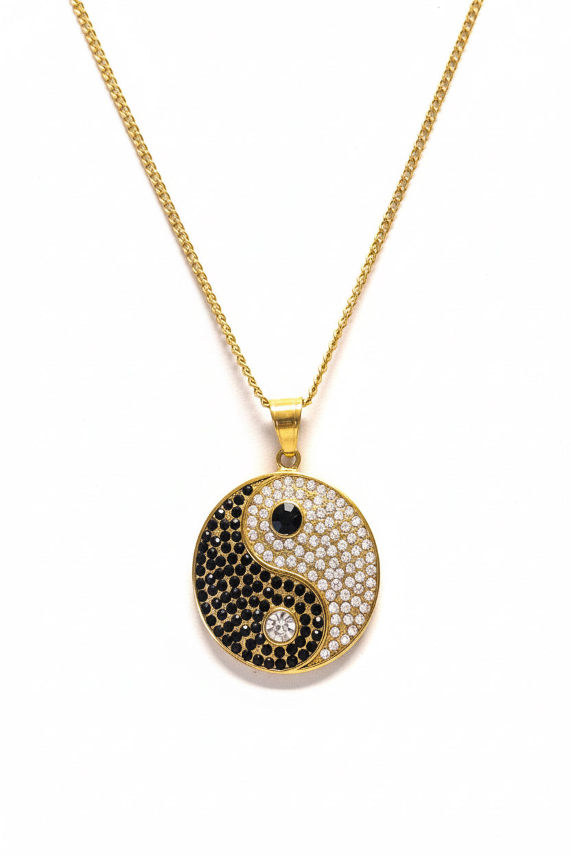 Collar ying yang