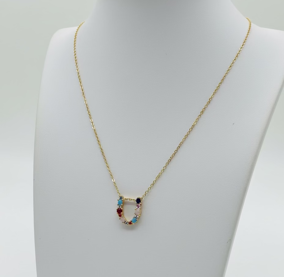 Collar letra U