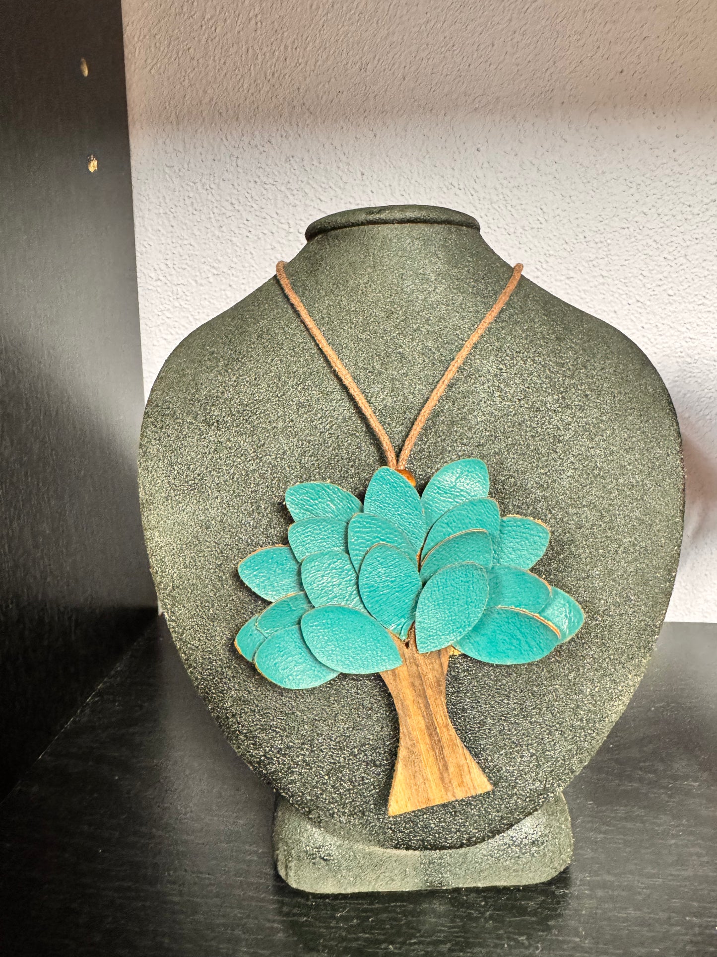 Collar árbol de la vida