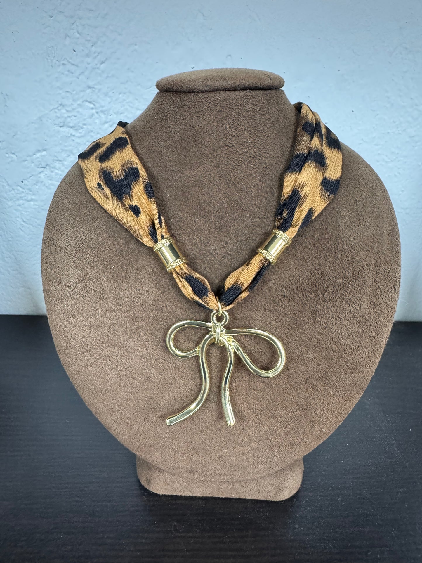 Collar en tela