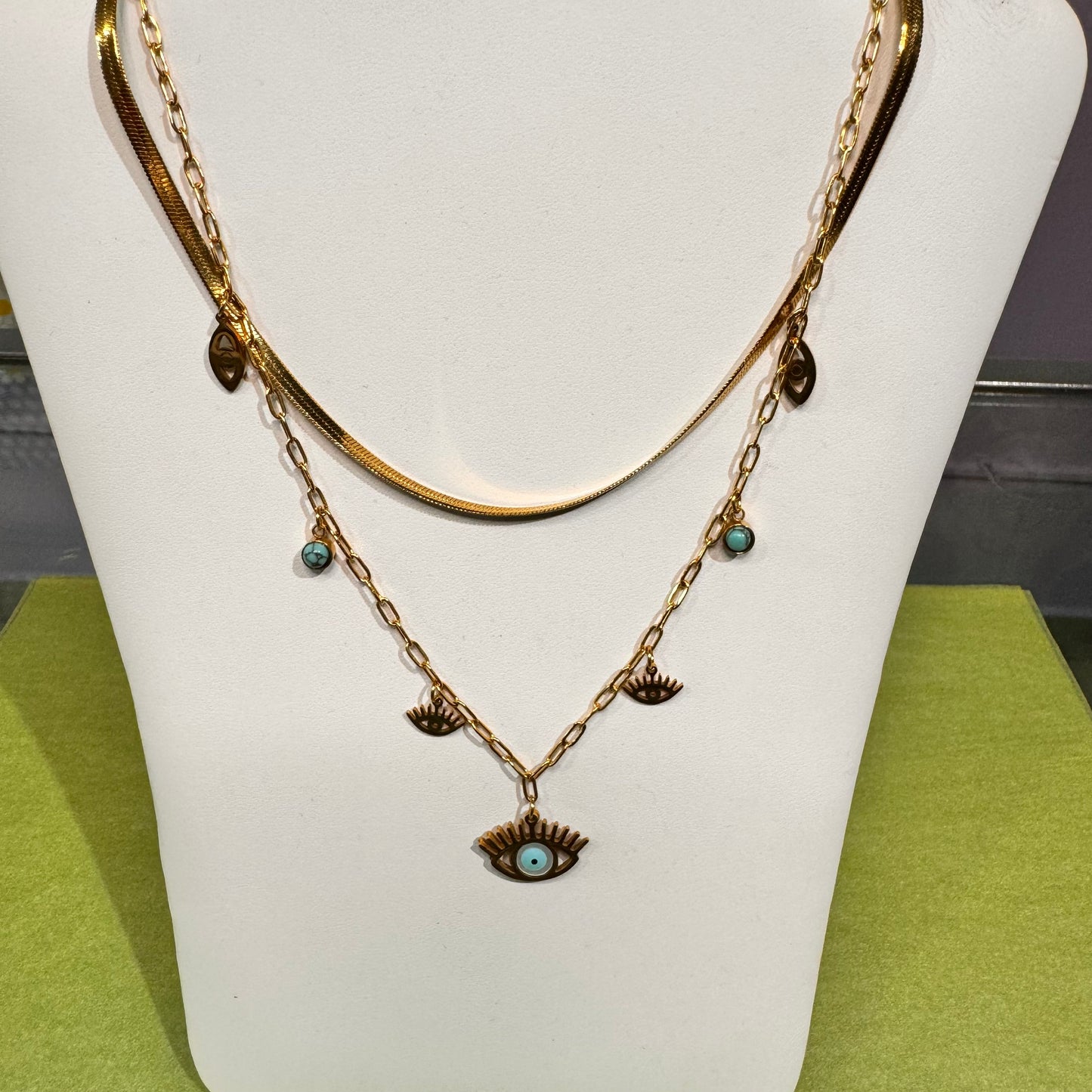 Collar con choker