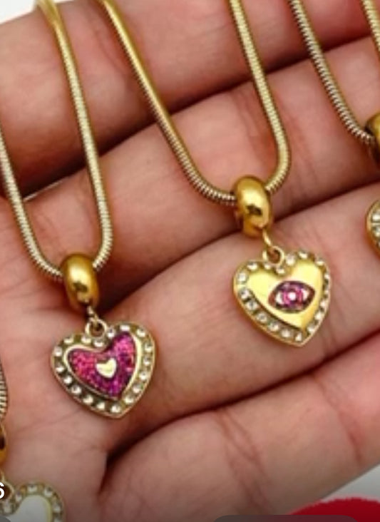 Collar de corazón
