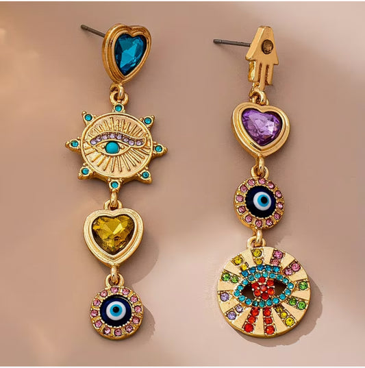 Aretes simbología protección