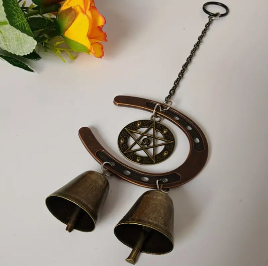 Campana de bruja con pentáculo