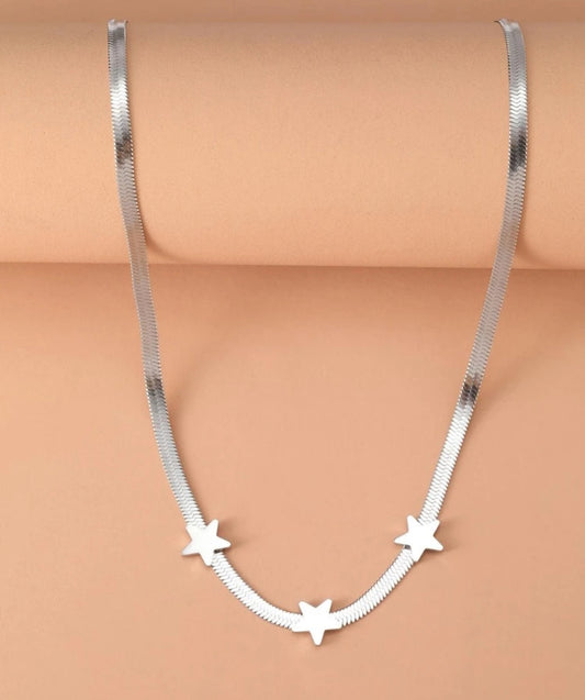 Collar de 3 estrellas
