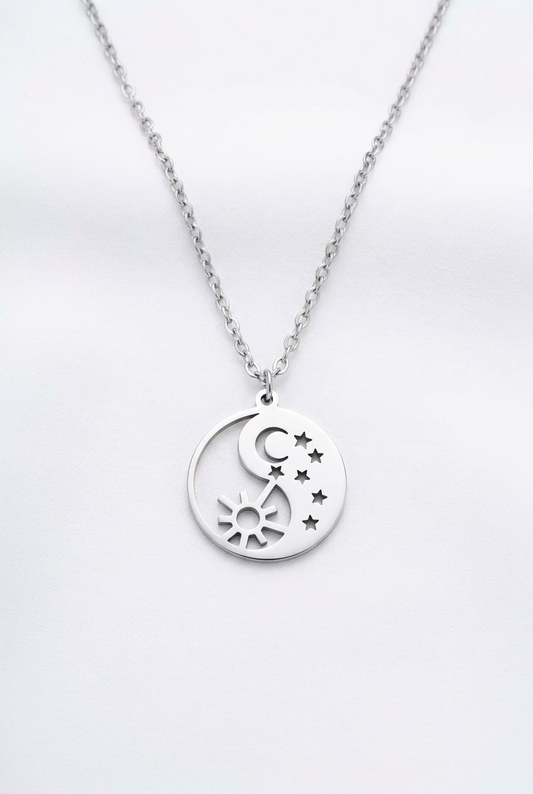 Collar Yin-Yang celestial